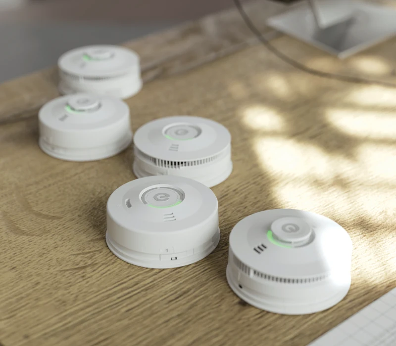 smoke & heat alarms